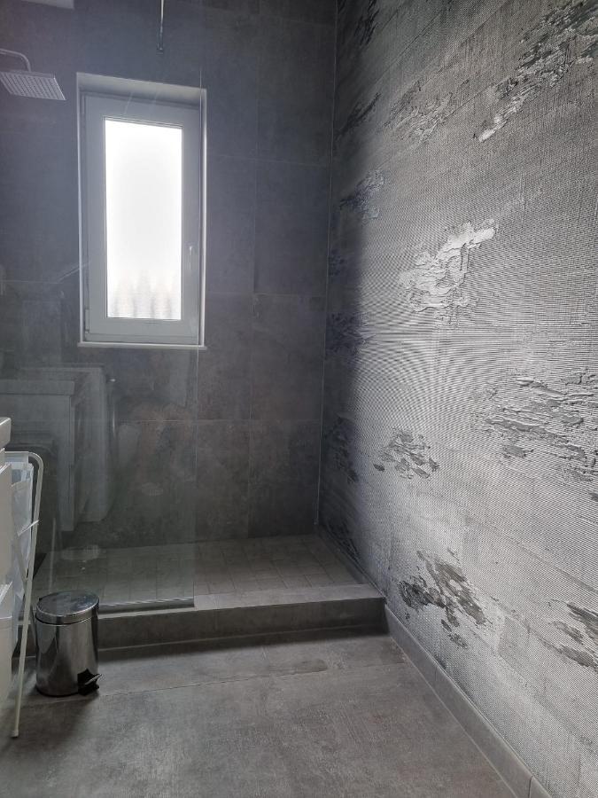Gray Residence Selimbar Luaran gambar